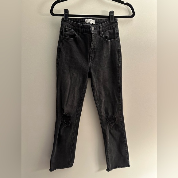 Francesca’s high-waisted black jeans size 25 - EUC - Picture 1 of 4